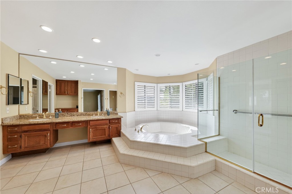 Rolling Hills (RHH) - Residential Lease