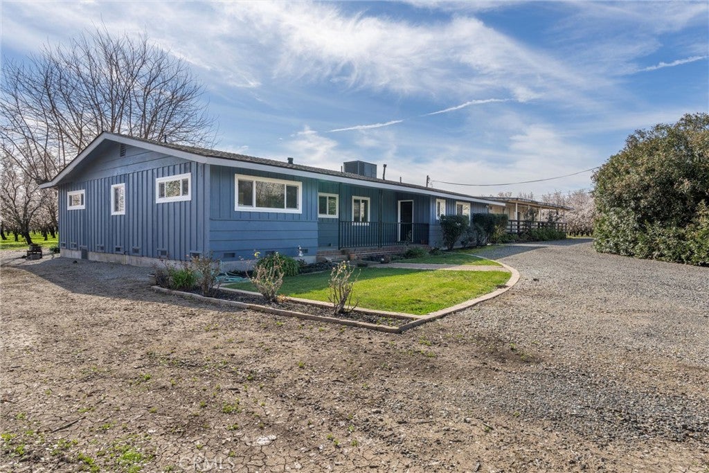 2737 House Avenue