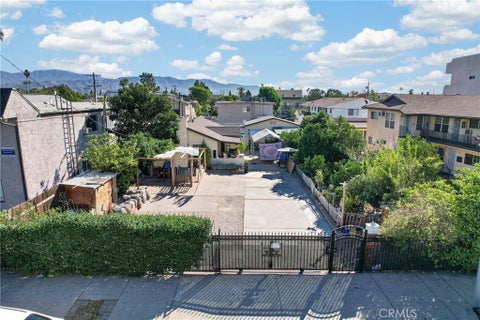 Photo of 6856 Laurel Canyon Boulevard, North Hollywood, CA 91605 (MLS # SR26218544)