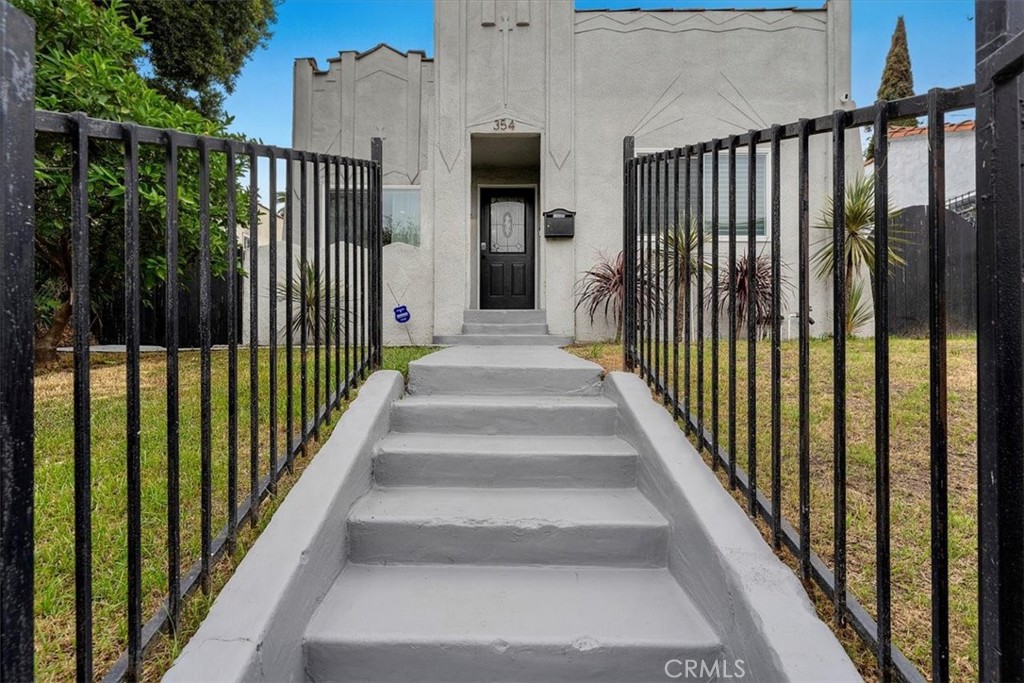 354 E 111th Street