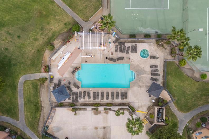 78650 Avenue 42 1514