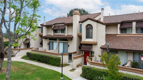 Photo of 29 Goldstar Pl, Pomona, CA 91766 (MLS # TR26071877)