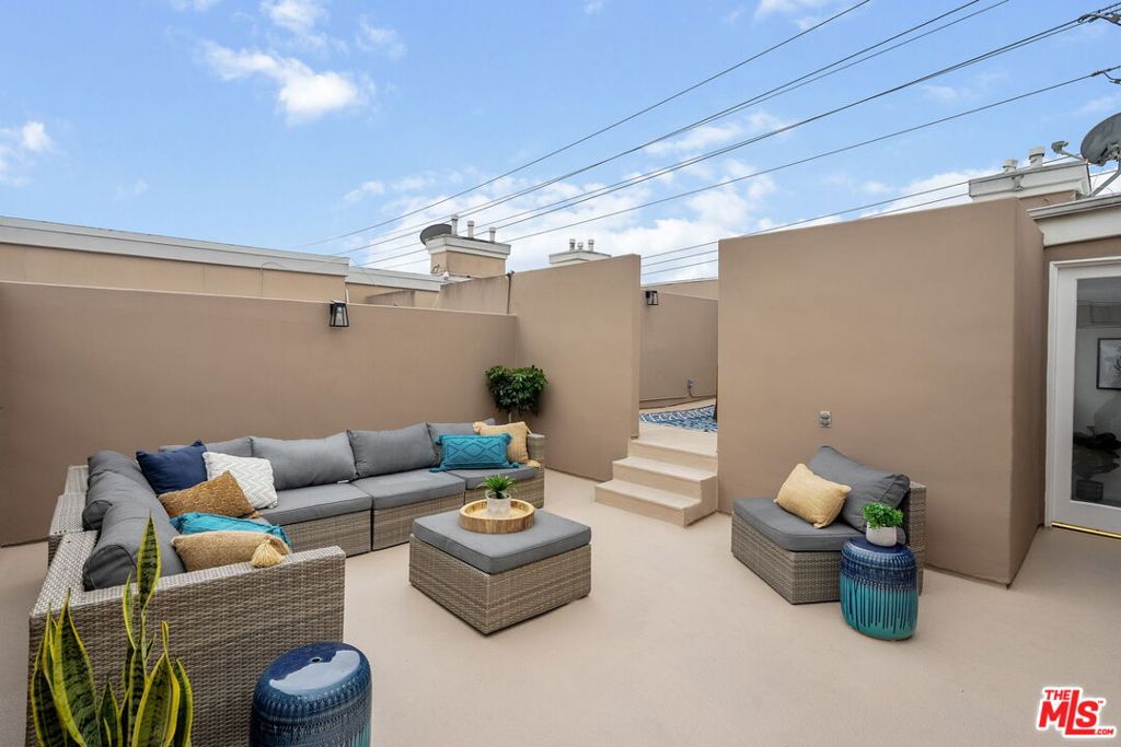 Properties 1 11855 Goshen Avenue 305
