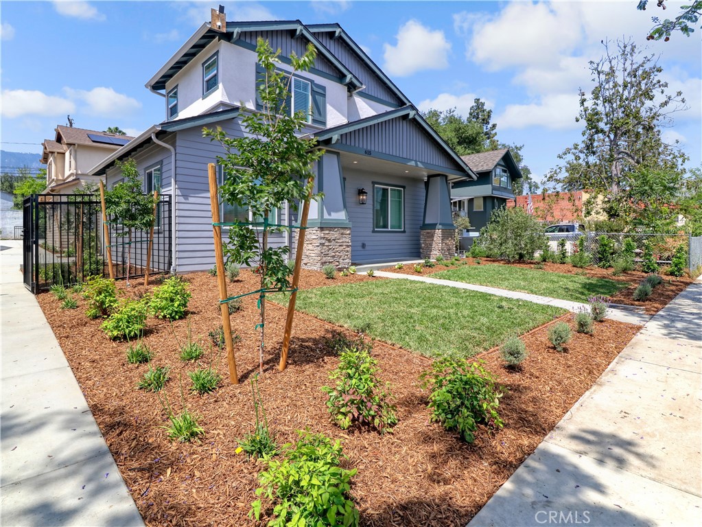 615 E Walnut Avenue