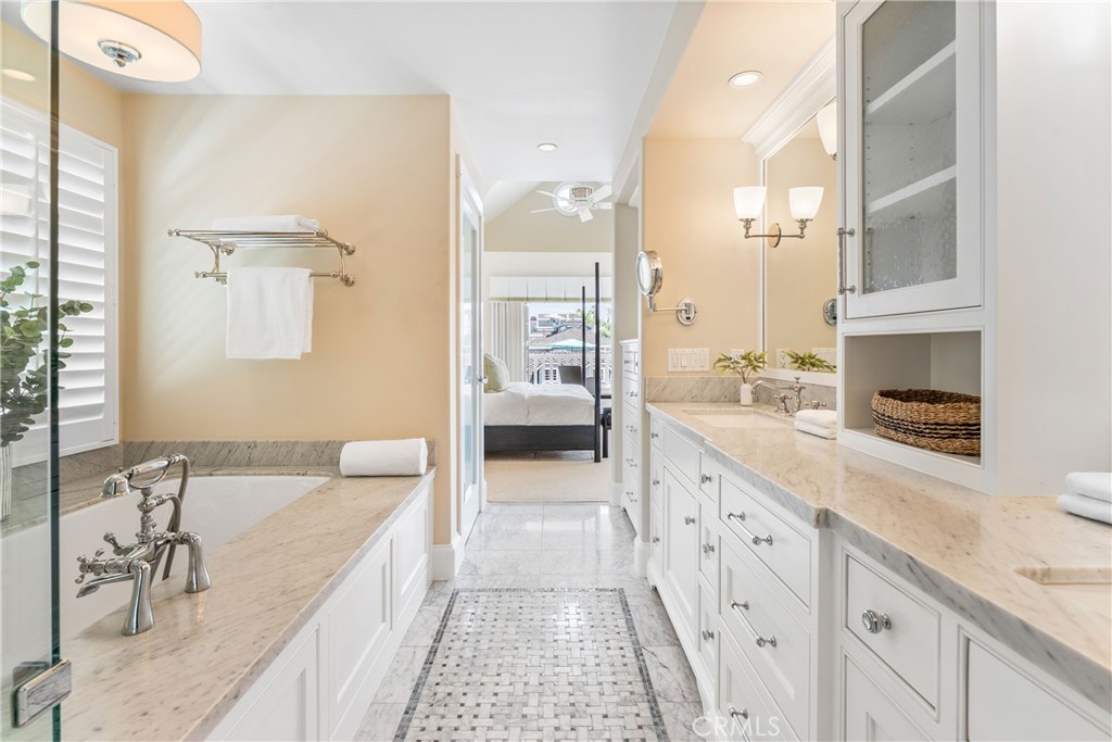 Balboa Island - Main Island (BALM) - Residential