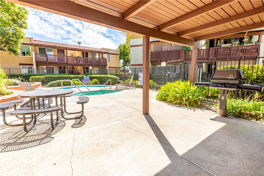 MacArthur Village (MAVL) - Residential