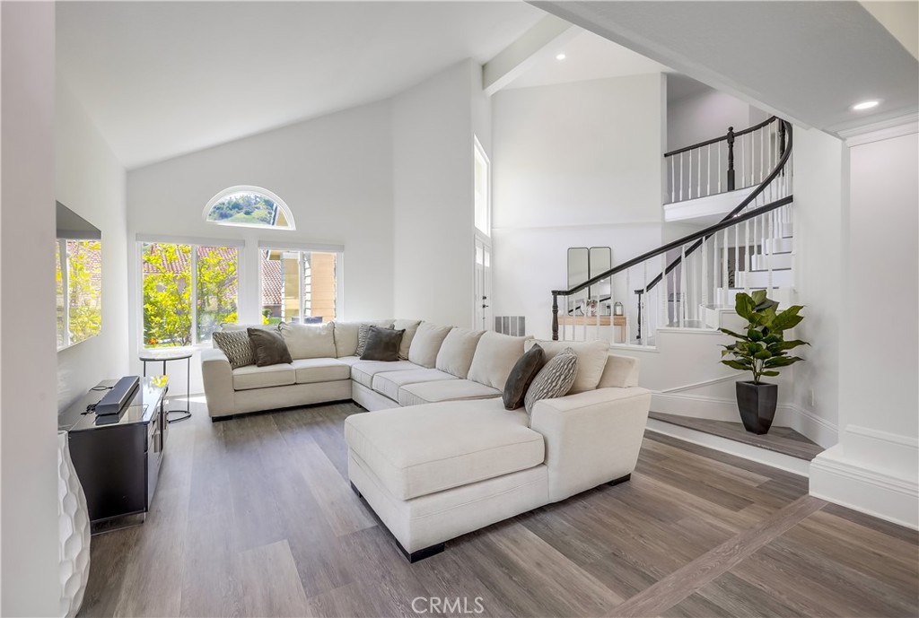 19416 Shadow Oak Drive