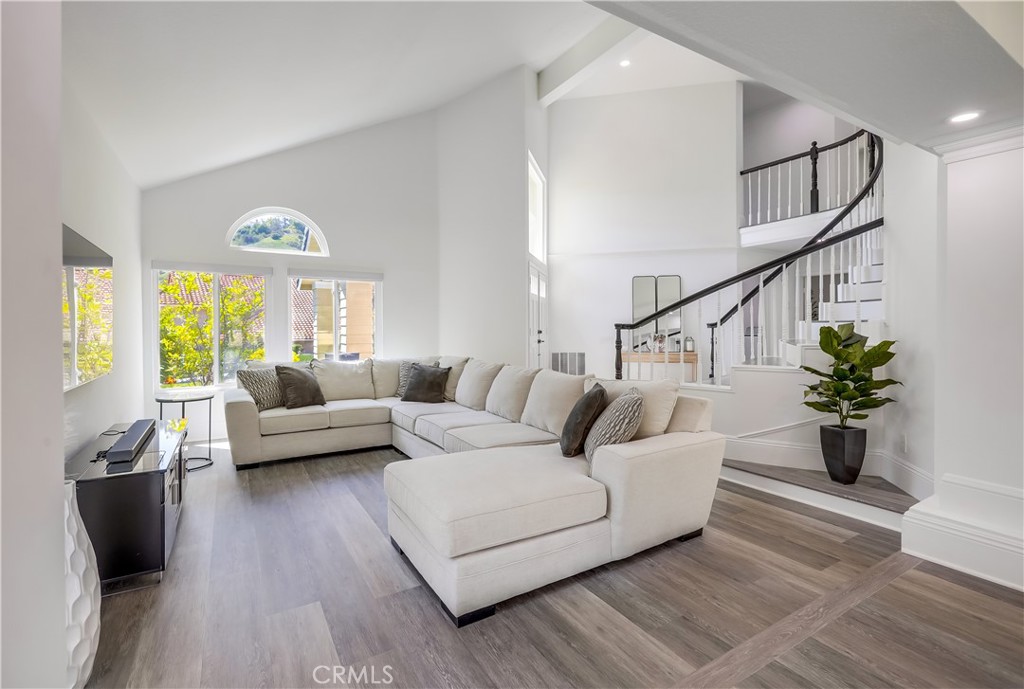 19416 Shadow Oak Drive