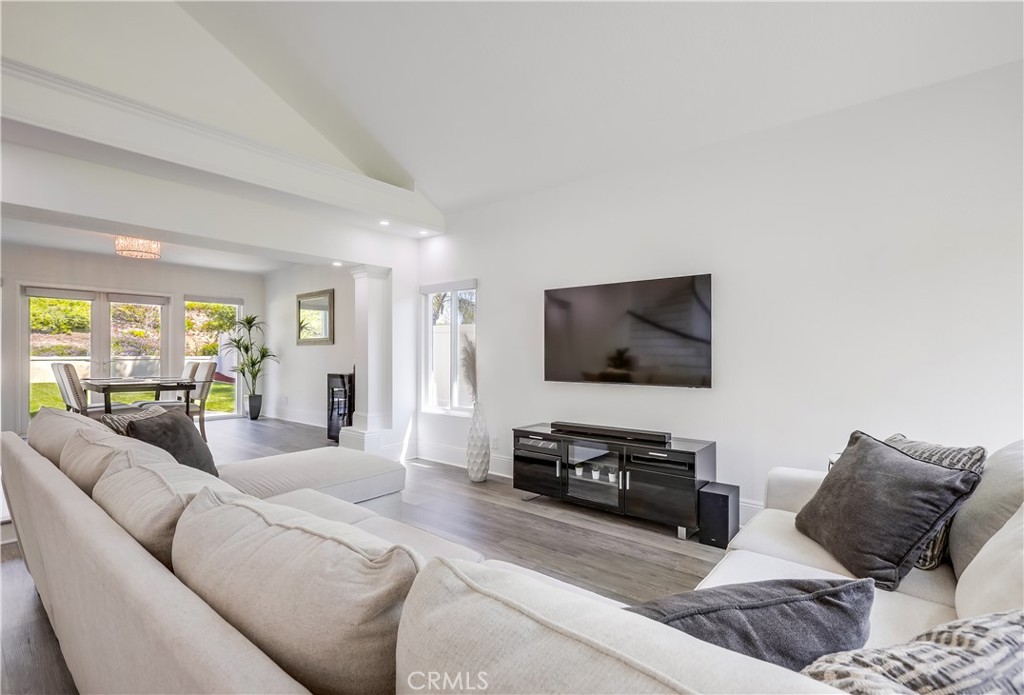 19416 Shadow Oak Drive