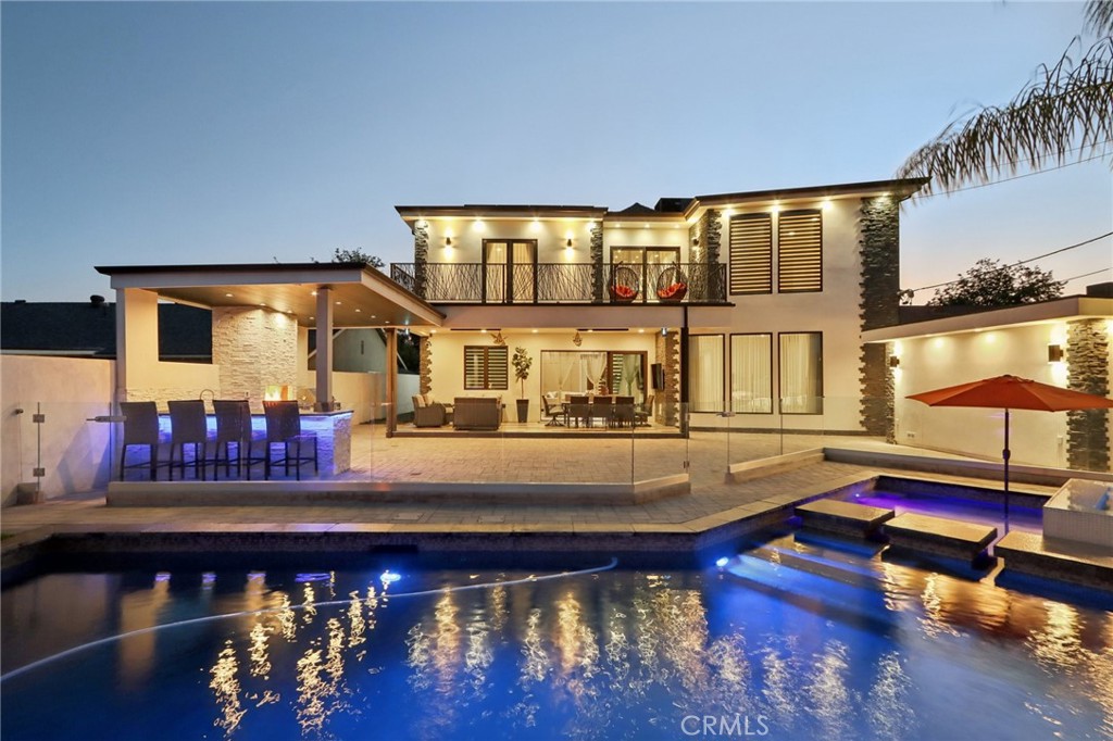 Properties 1 10418 Rubio Avenue