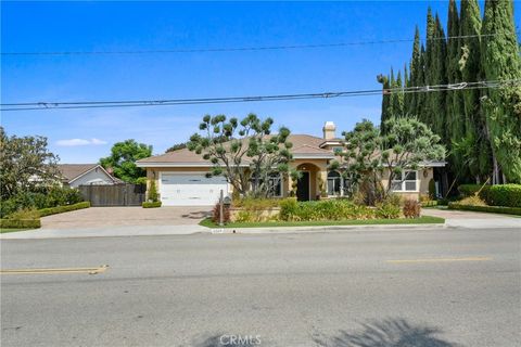 3329 E VIRGINIA Avenue West Covina CA 91789