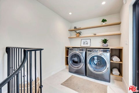 Tiny photo for 652 Huntley Drive #102, West Hollywood, CA 90069 (MLS # 26860793)