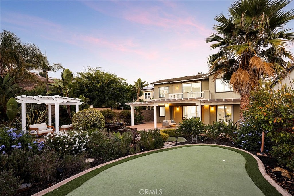 1106 Colina Rodante