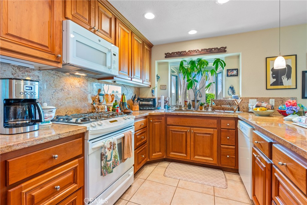6351 Gloria Drive