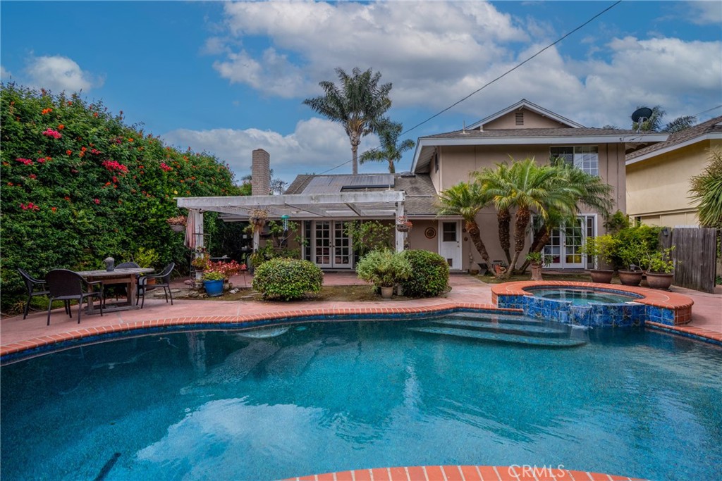 6351 Gloria Drive