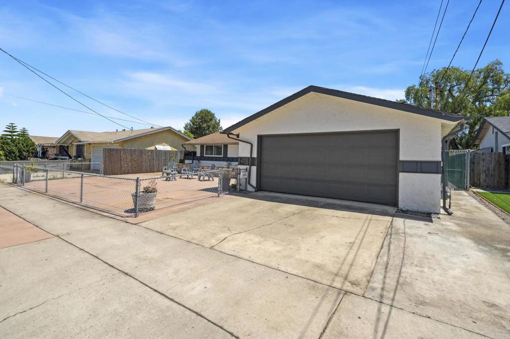 6443 Mount Ackerman Drive