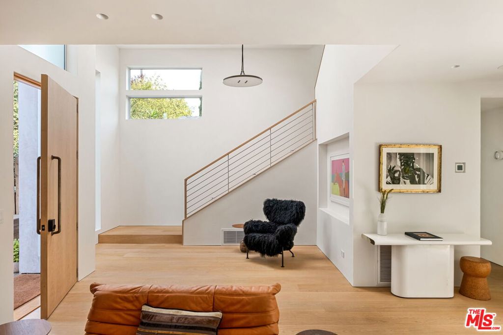518 Sunset Avenue