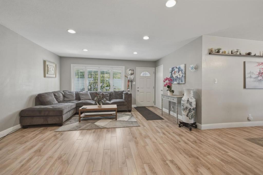 1179 Beaconsfield