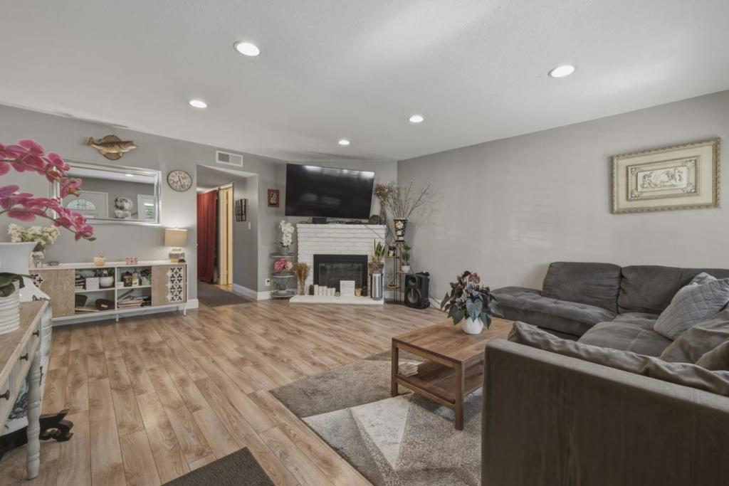 1179 Beaconsfield