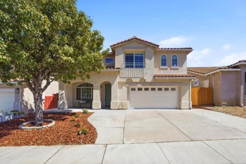 Photo of 1038 Santa Lucia Drive, Pittsburg, CA 94565 (MLS # ML82059484)