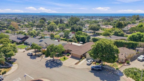 Tiny photo for 397 Palomares Avenue Avenue, Ventura, CA 93003 (MLS # V1-38653)