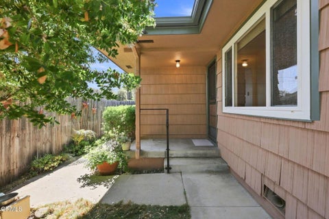 Tiny photo for 397 Palomares Avenue Avenue, Ventura, CA 93003 (MLS # V1-38653)