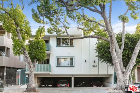 Photo of 914 3rd Street #1, Santa Monica, CA 90403 (MLS # 25625387)