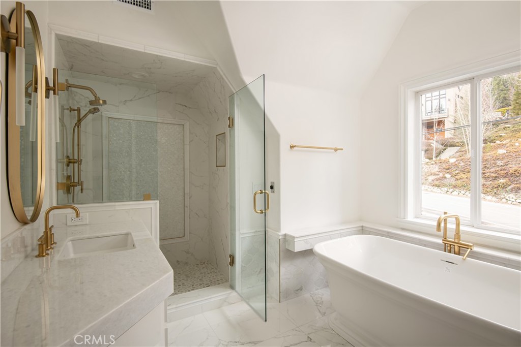 Arrowhead Woods (AWHW) - Residential