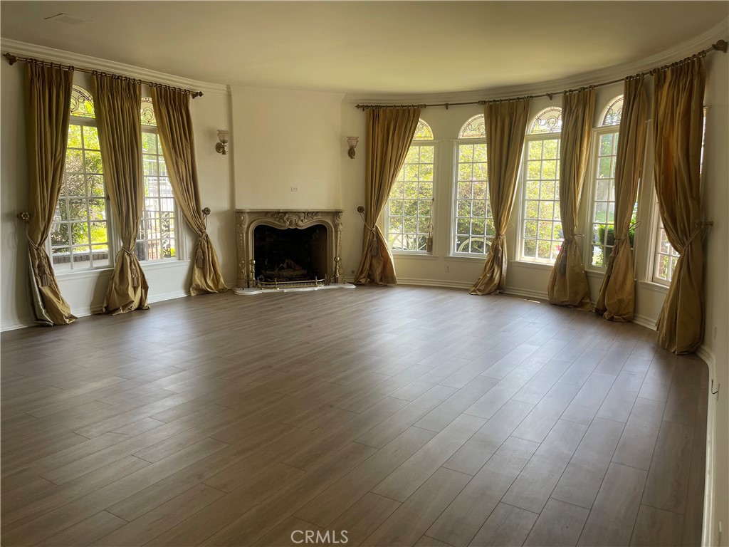 26421 Broken Bit Lane