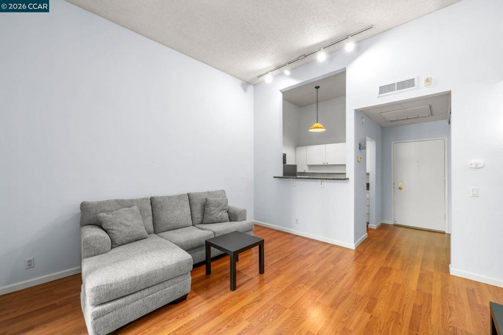 460 N Civic Dr 301