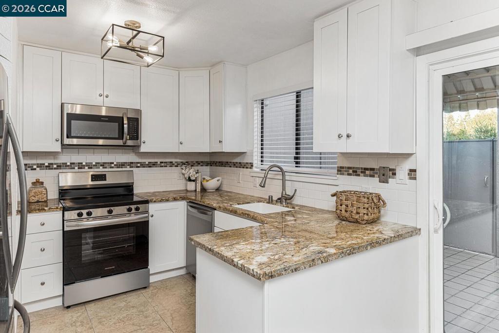 2730 2730 Walnut Boulevard