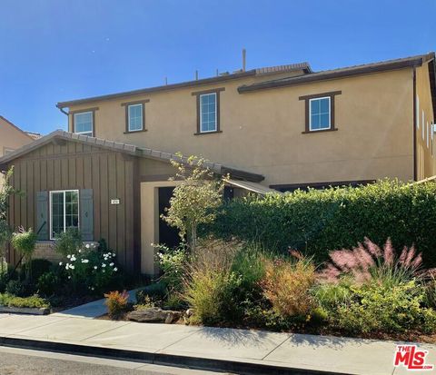 Photo of 454 Tibbetts Street, Santa Paula, CA 93060 (MLS # 25612447) Photo of 454 Tibbetts Street, Santa Paula, CA 93060 (MLS # 25612447)