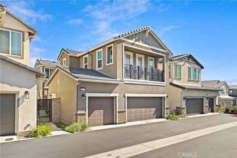 Photo of 6577 CANOPY Lane, Fontana, CA 92336 (MLS # AR25250606) Photo of 6577 CANOPY Lane, Fontana, CA 92336 (MLS # AR25250606)