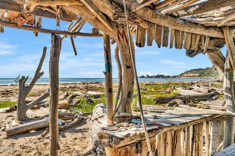 Tiny photo for 6779 Ojai Avenue, Ventura, CA 93001 (MLS # P1-25648)