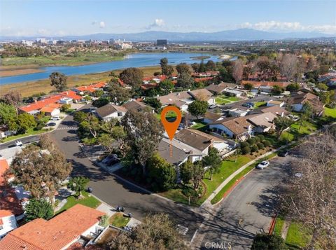 401 Onda Newport Beach CA 92660