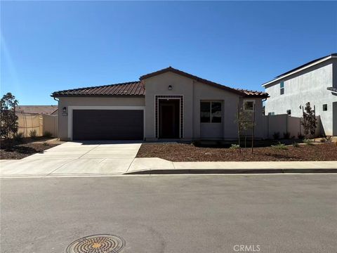 Photo of 2035 Woolem Place, Escondido, CA 92026 (MLS # TR25245901)