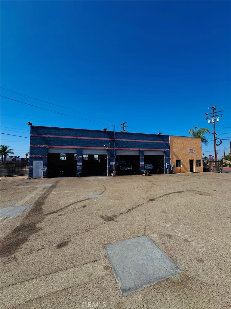 10460 Magnolia Avenue