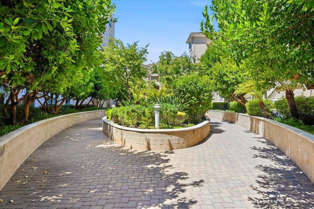 20488 Stevens Creek Boulevard 1816