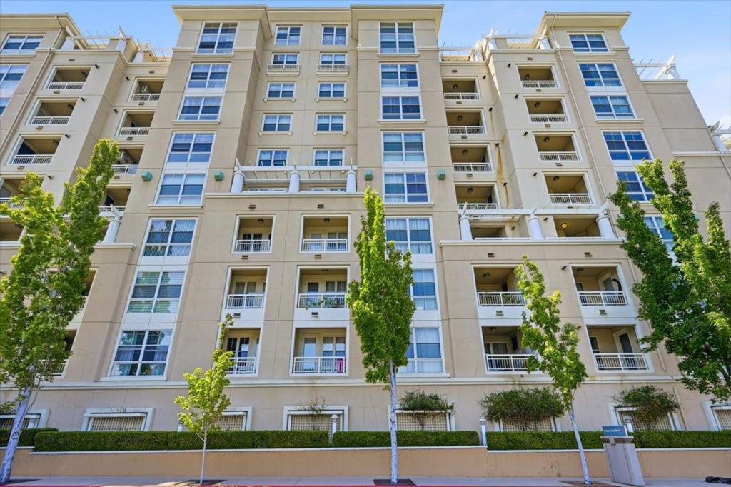 20488 Stevens Creek Boulevard 1816