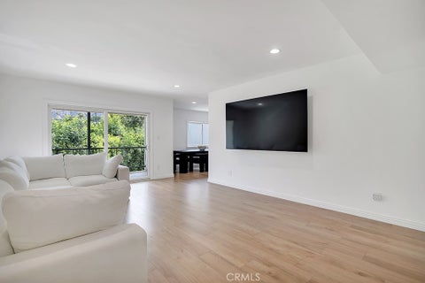 Photo of 1015 N Michillinda AVE #302, Pasadena, CA 91107 (MLS # SR26197757)