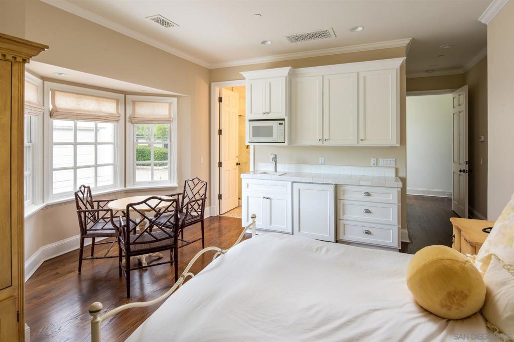 Rancho Santa Fe - Residential