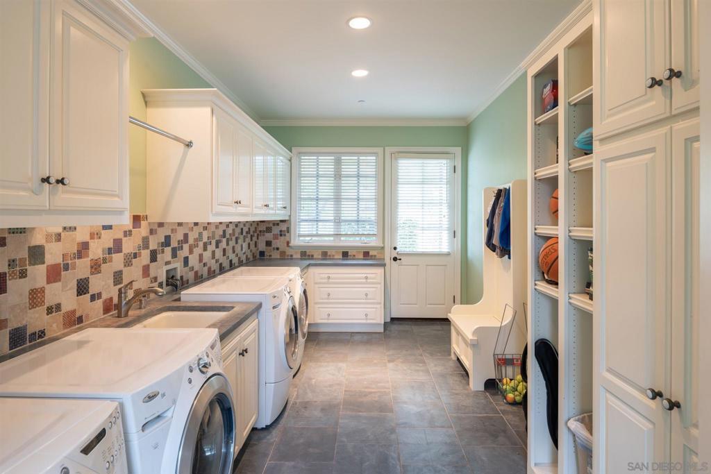 Rancho Santa Fe - Residential