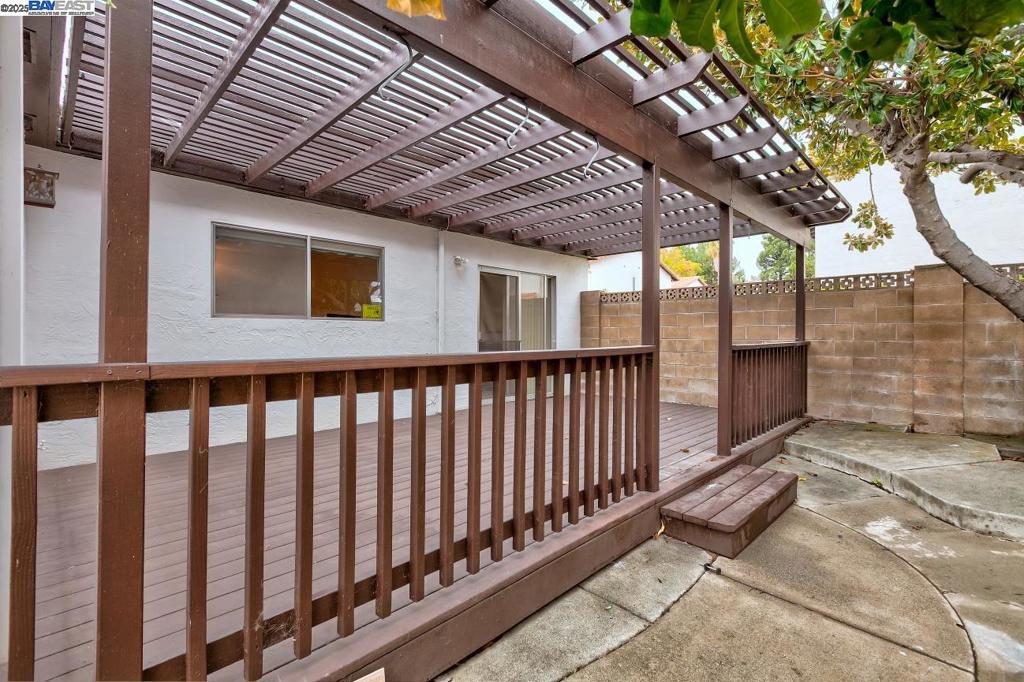 LA CASA - Residential