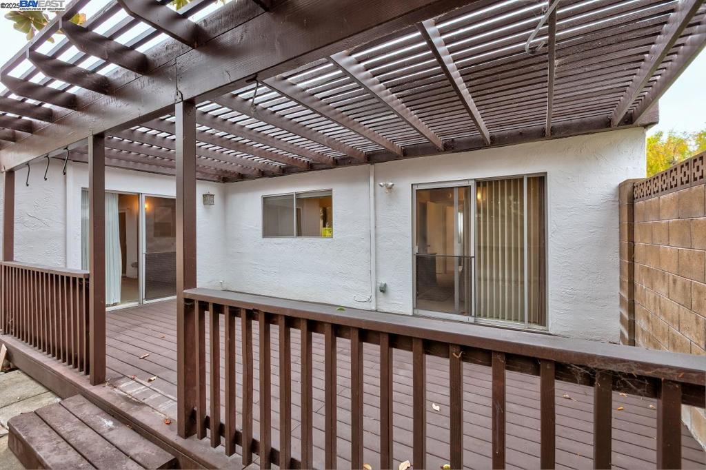 LA CASA - Residential