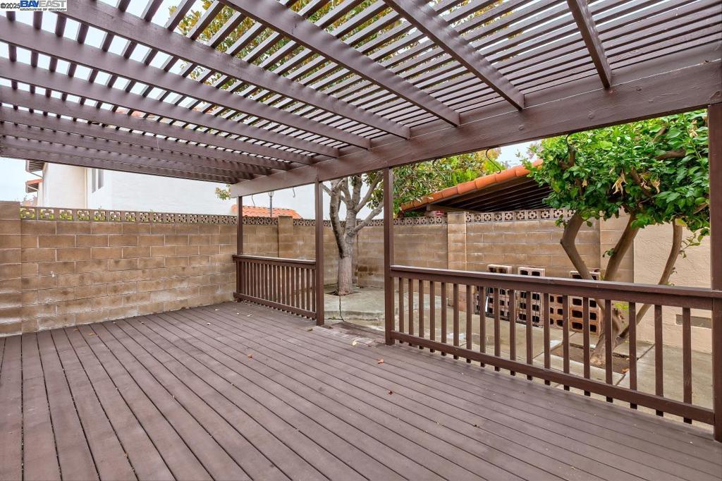 LA CASA - Residential