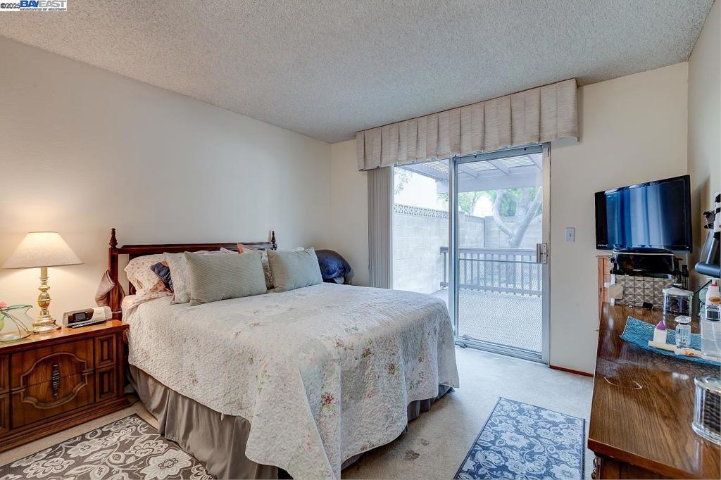 LA CASA - Residential