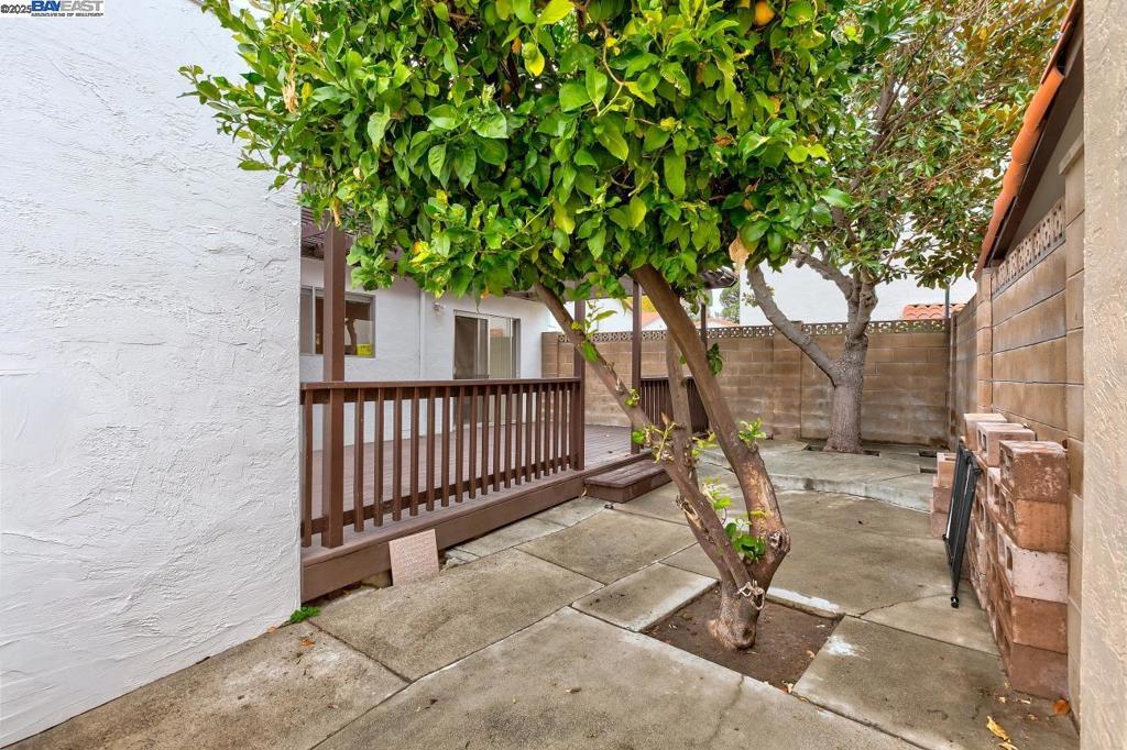 LA CASA - Residential