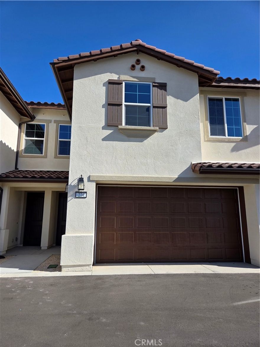Wonderful opportunity to own a brand new home in Camarillo with no Mello-Roos. Gorgeous leasehold estate nestled in the hills surrounding Cal State University Channel Islands. Our two-level attached residence is a 3 Bedroom, 2.5 bath home with Den/Office and fenced rear yard. Open concept floor plan with quartz kitchen island. Large Primary Bedroom with Walk-in Closet, and second level laundry room. Light and bright. Amenities include two pools, pool-side lounges, a tot lot, a dog park, parklets throughout the community, clubhouse, fitness center, yoga studio, and walking paths. This community has monthly CAM fees as opposed to traditional HOA fees. Please note, quoted CAM fees vary depending on the phase. All details provided are deemed reliable, but buyers and their representatives should independently verify them. This includes, but isn't limited to, the accuracy of square footage, lot size, and other amenities. This is a leasehold estate on state land. CAM restricts rental of homes; must be primary residence.
