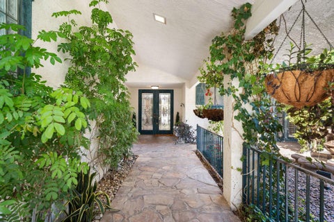 Tiny photo for 147 Columbia Drive, Rancho Mirage, CA 92270 (MLS # 219154529PS)