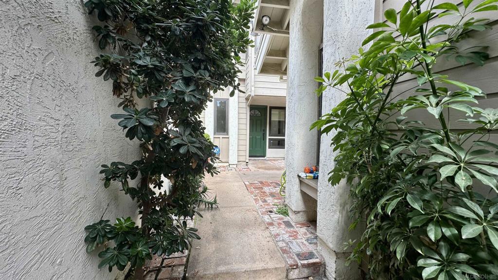 Rancho Santa Fe - Residential Lease